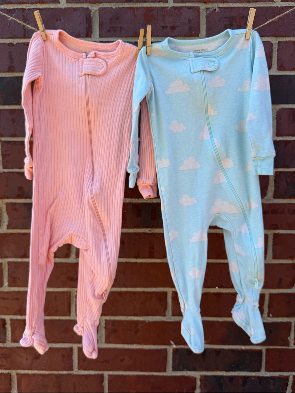 Baby Pink Ribbed and Blue Cloud Print Footed One-Piece Zipper Pajama